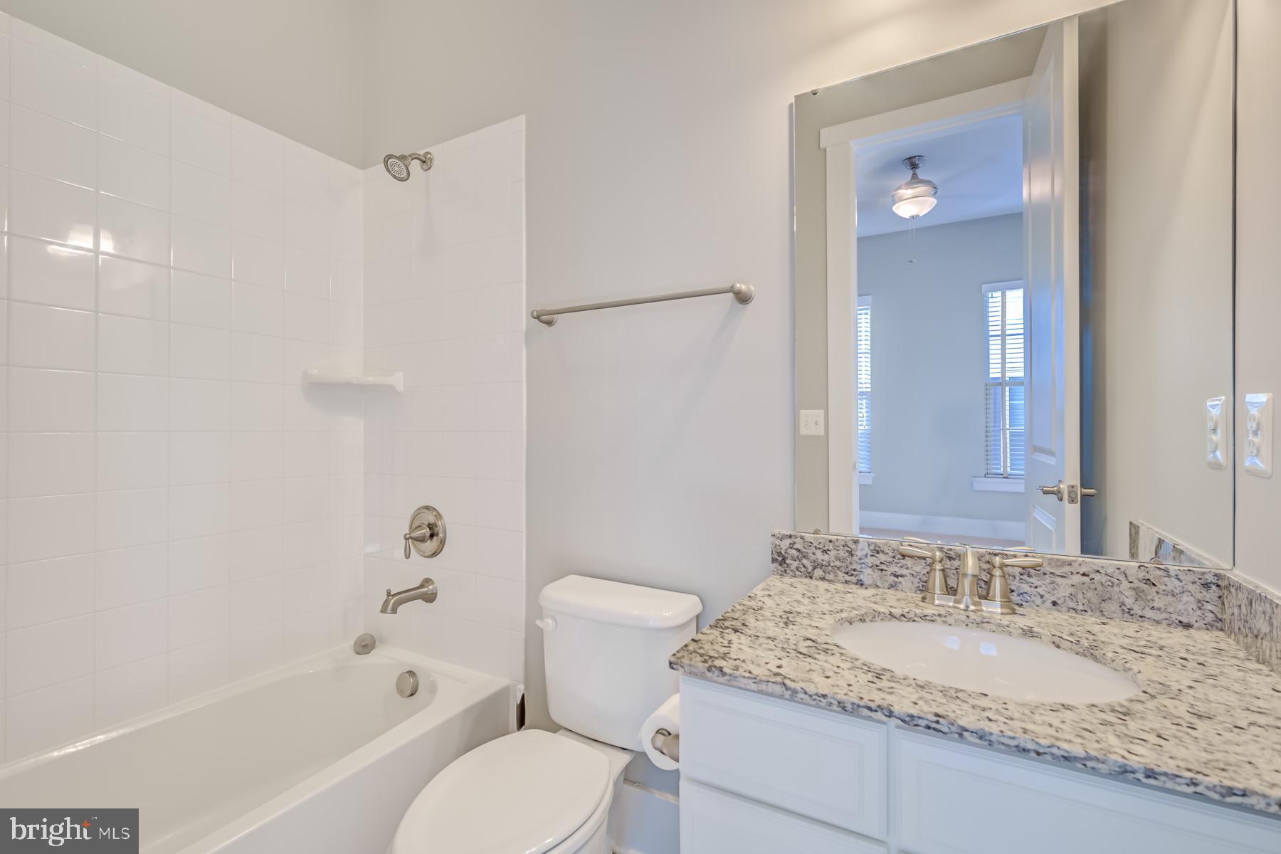 POTOMAC SHORES - Residential