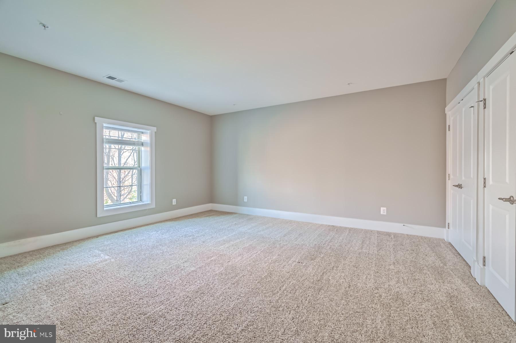 POTOMAC SHORES - Residential