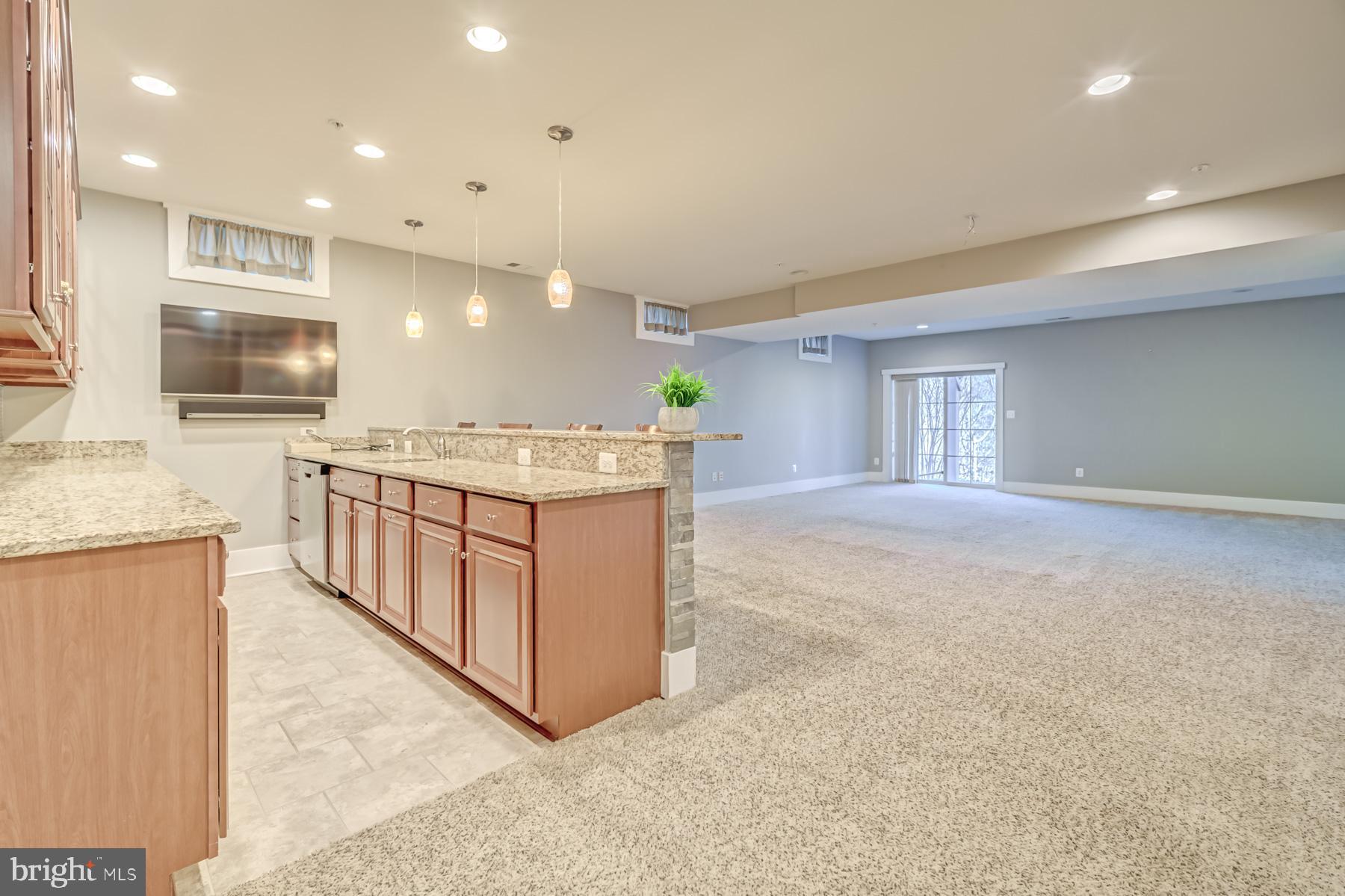 POTOMAC SHORES - Residential