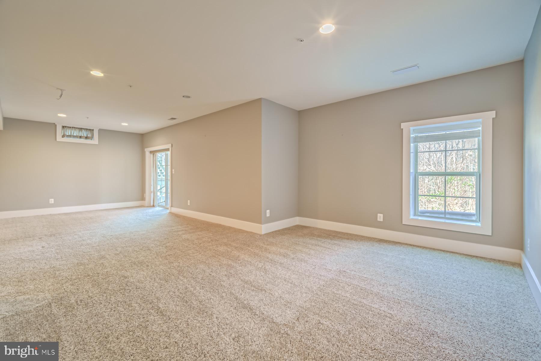 POTOMAC SHORES - Residential