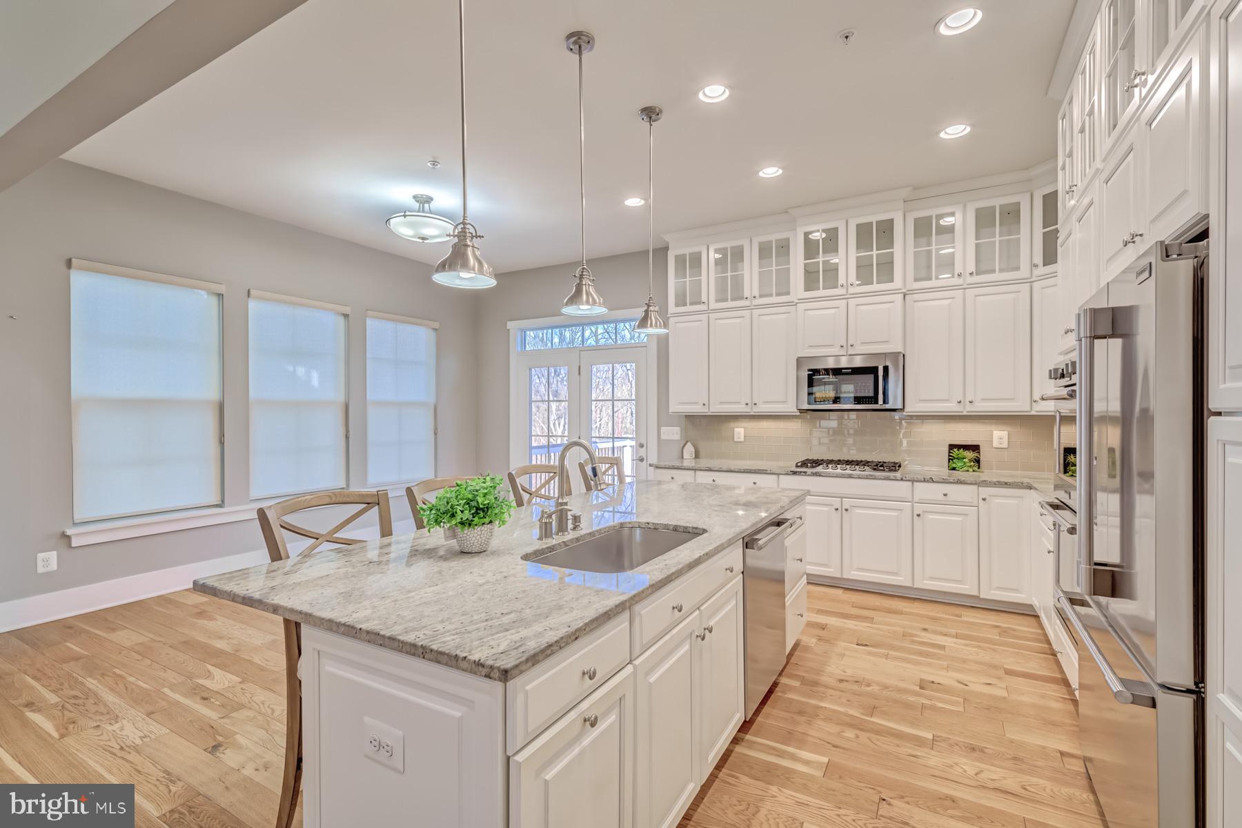 POTOMAC SHORES - Residential