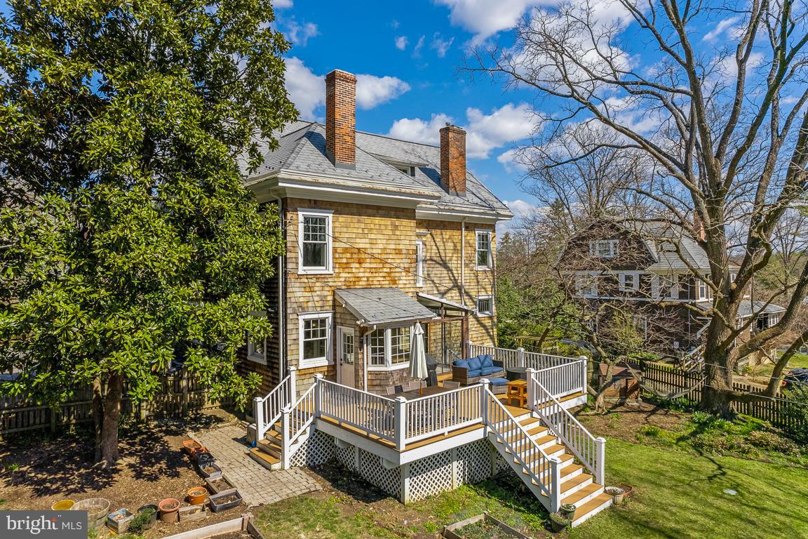 MOUNT WASHINGTON - Residential