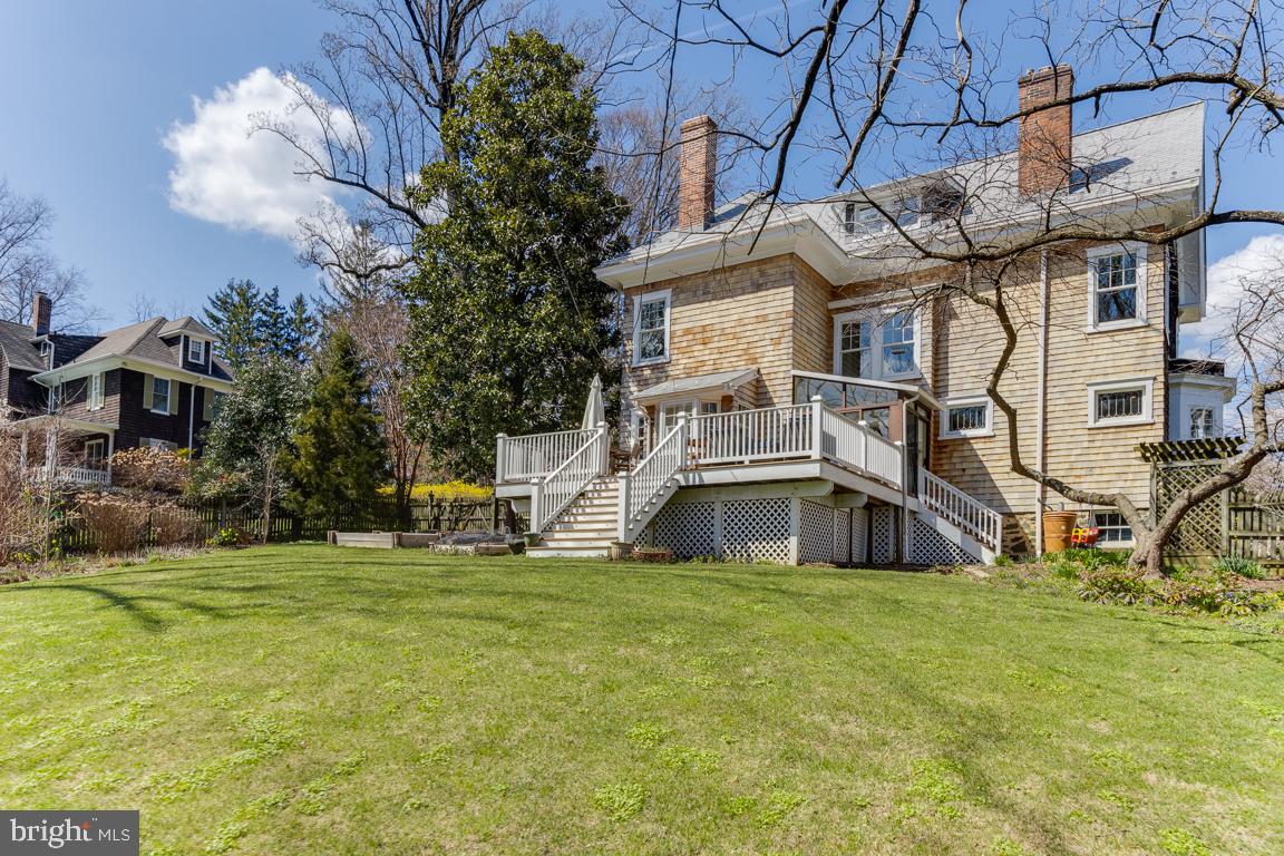 MOUNT WASHINGTON - Residential