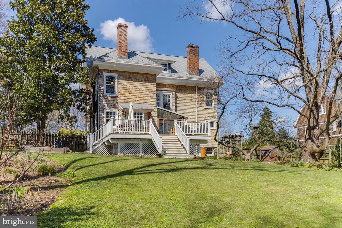 MOUNT WASHINGTON - Residential