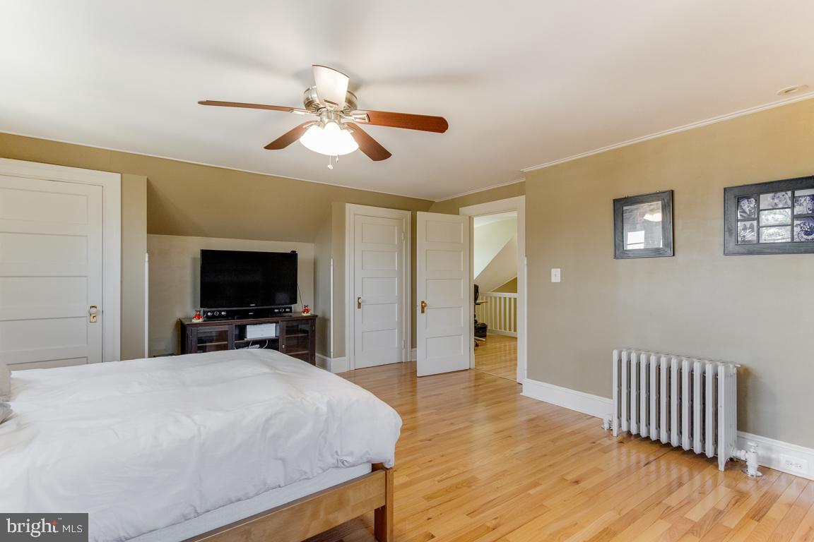 MOUNT WASHINGTON - Residential