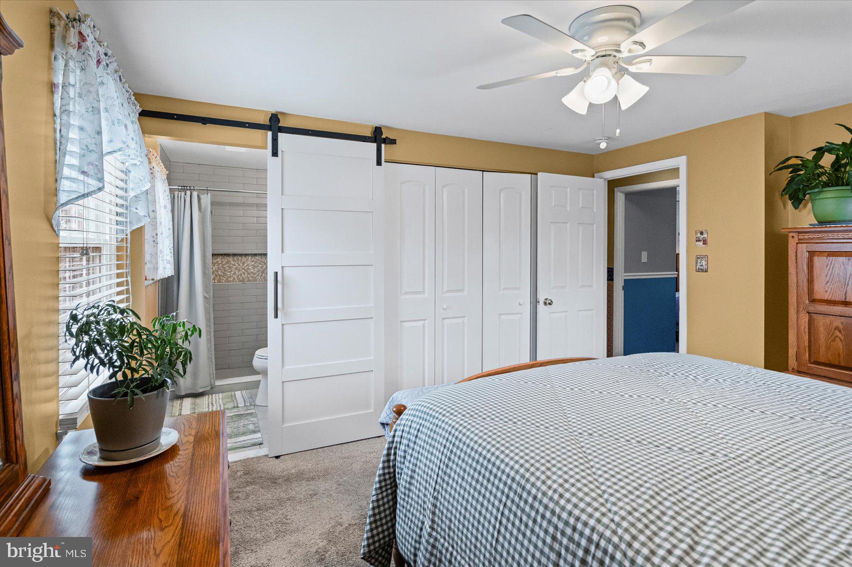 NORTH GATE HALL - Residential