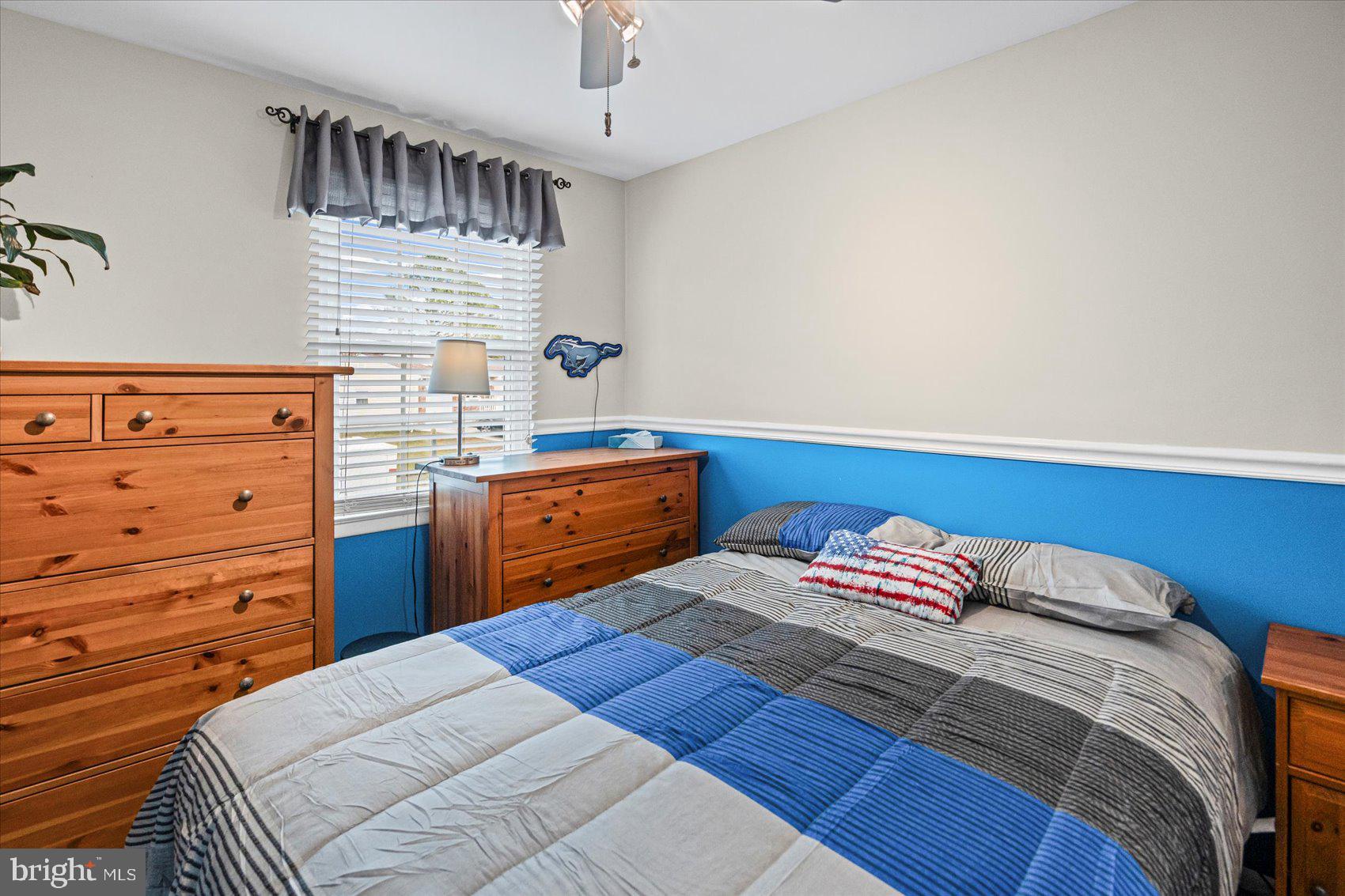 NORTH GATE HALL - Residential