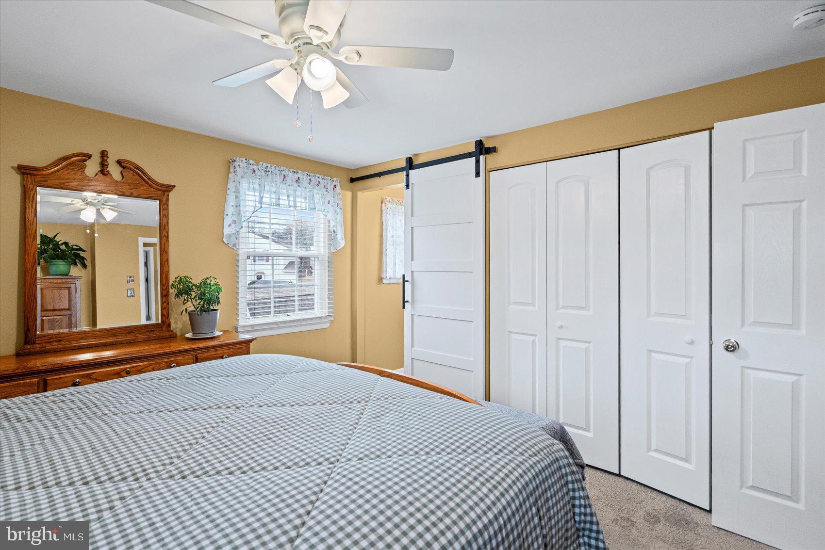 NORTH GATE HALL - Residential