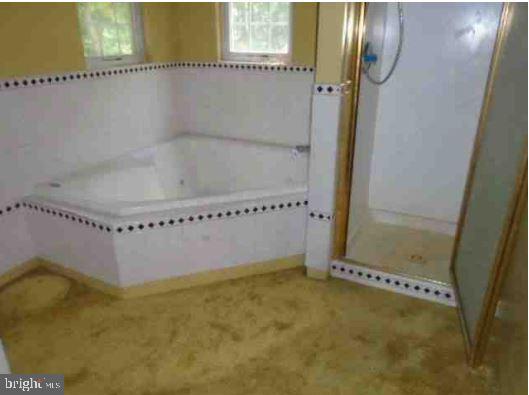 FORT WASHINGTON - Residential