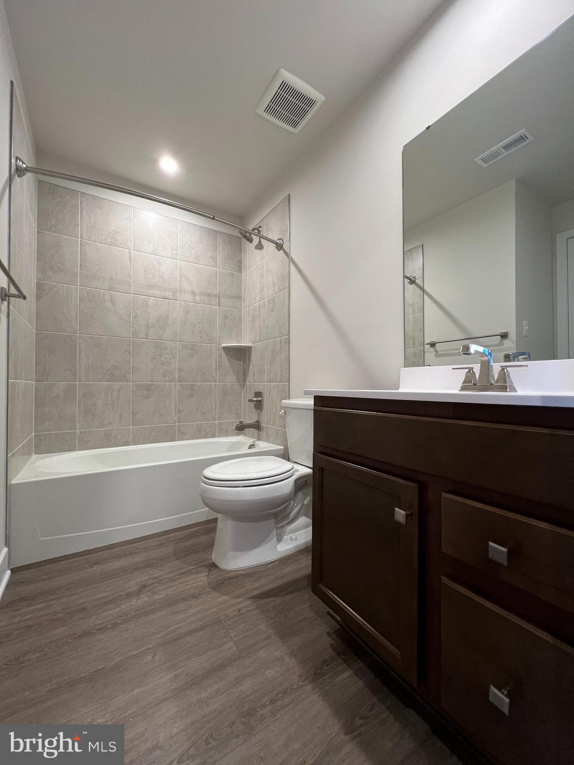 WESTPHALIA TOWN CENTER - Residential Lease