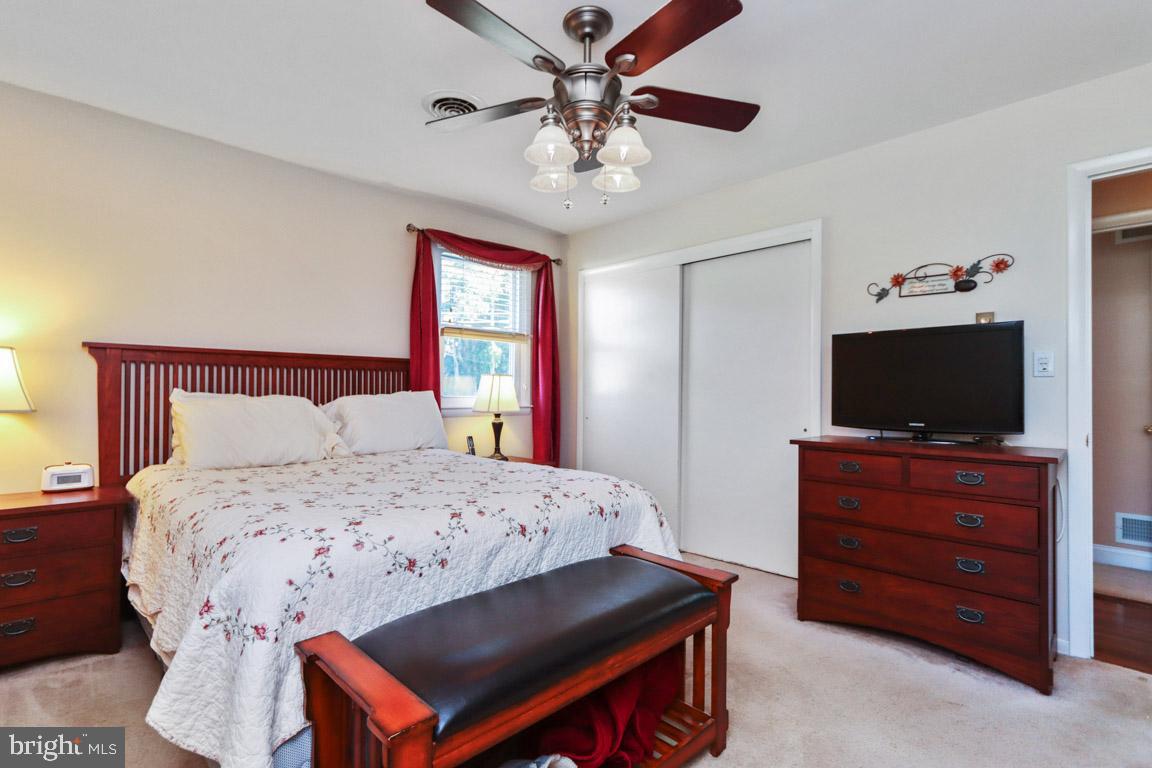 HILLSDALE - Residential