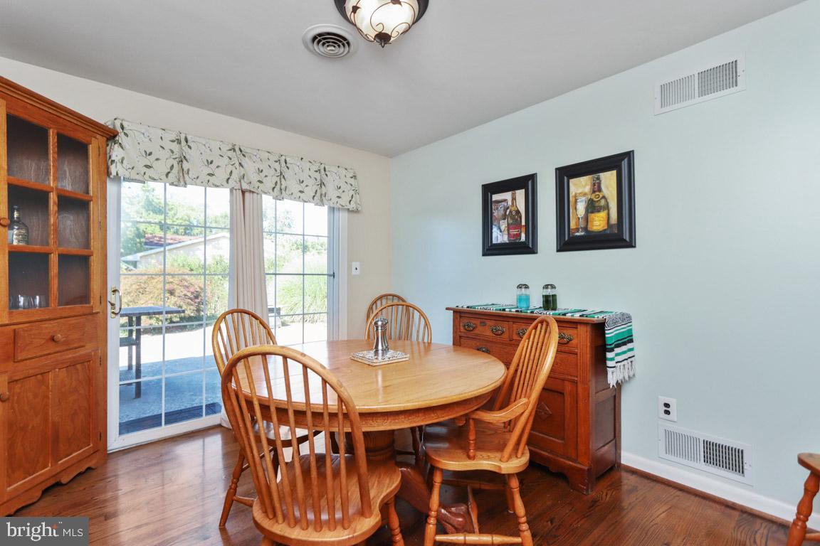 HILLSDALE - Residential