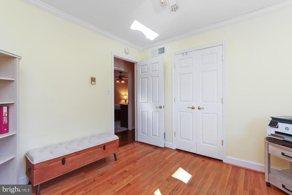 HILLSDALE - Residential