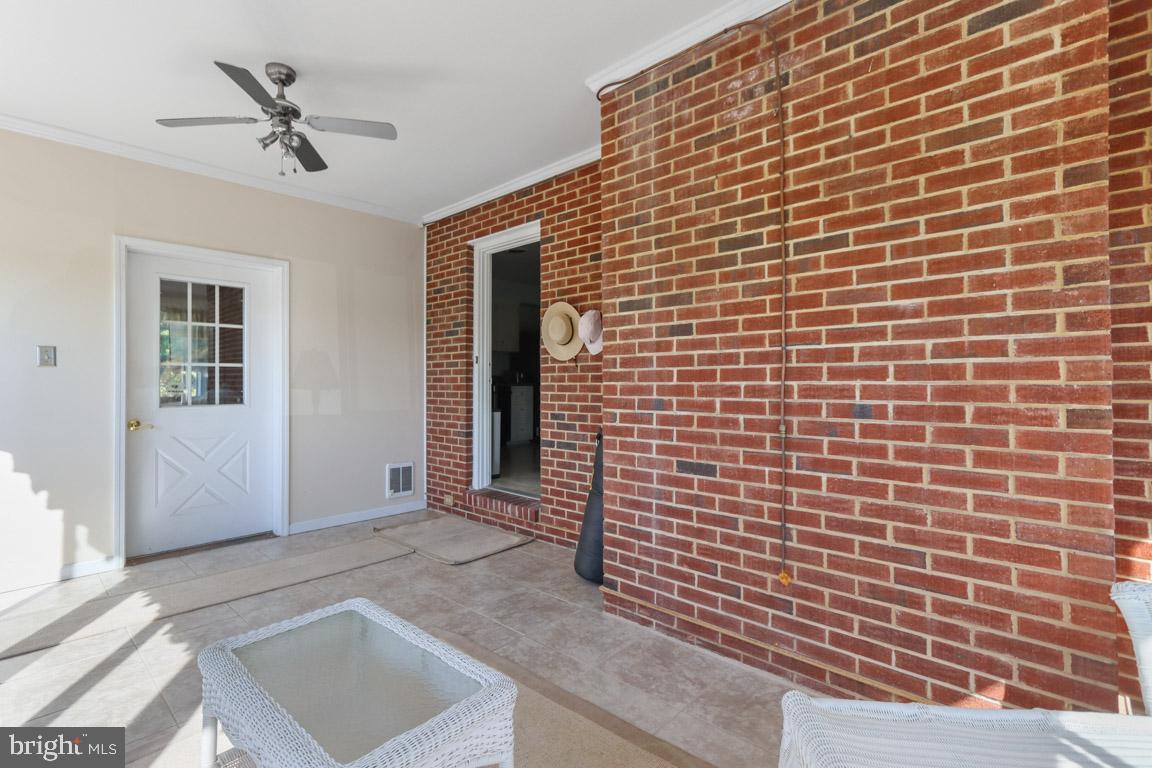 HILLSDALE - Residential