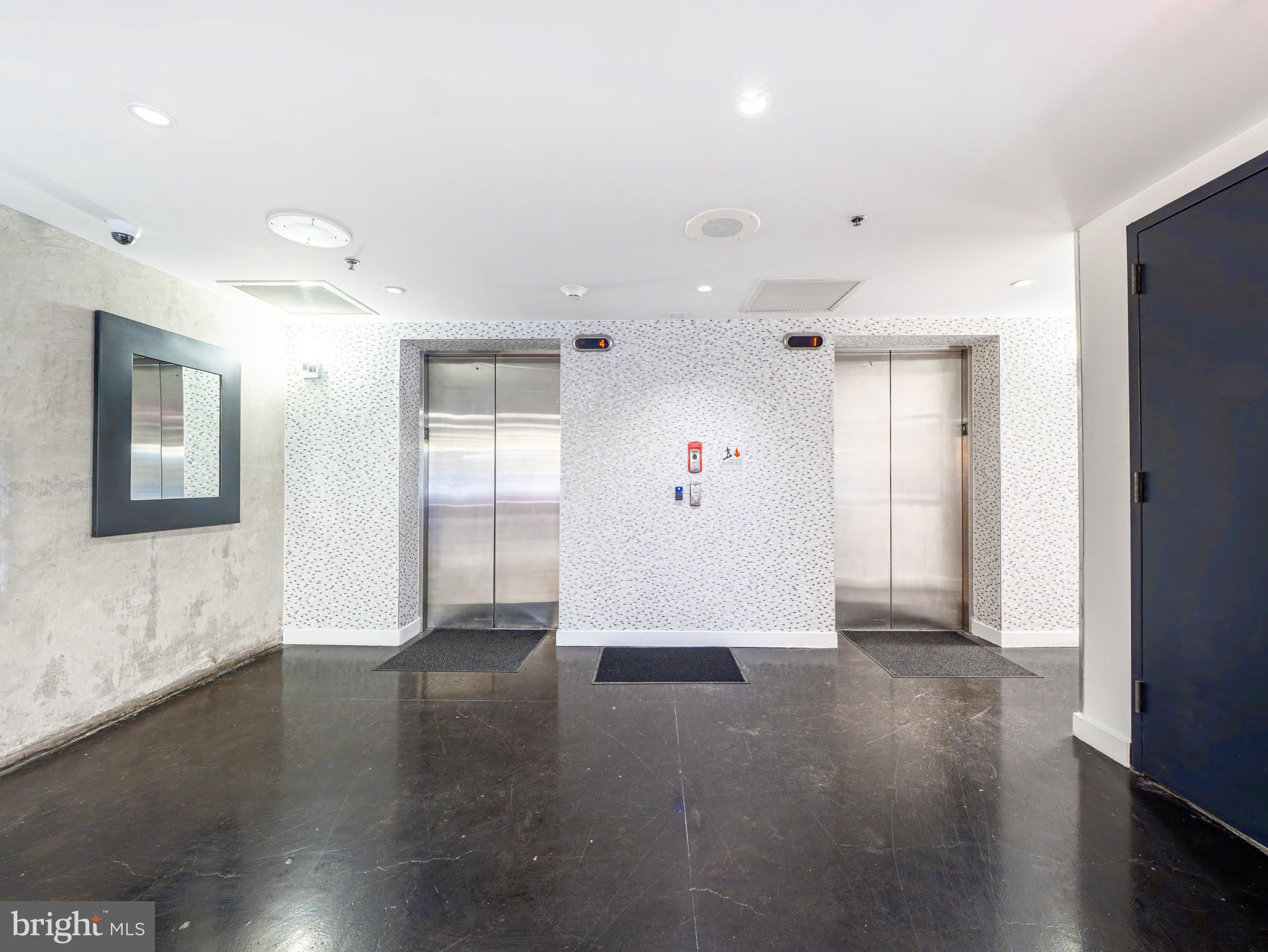 HAWTHORNE - Residential