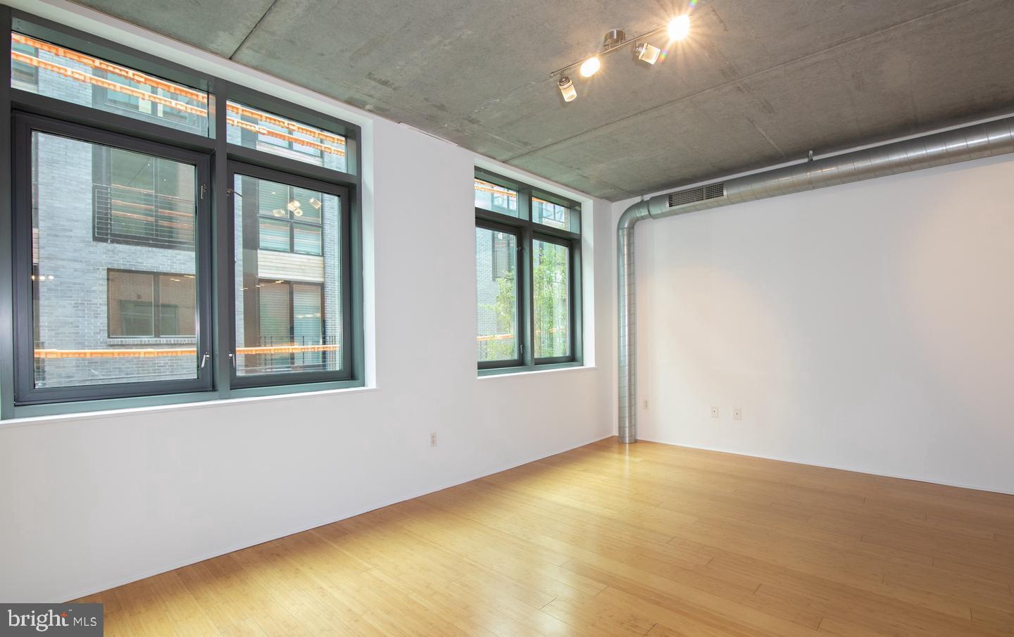 HAWTHORNE - Residential