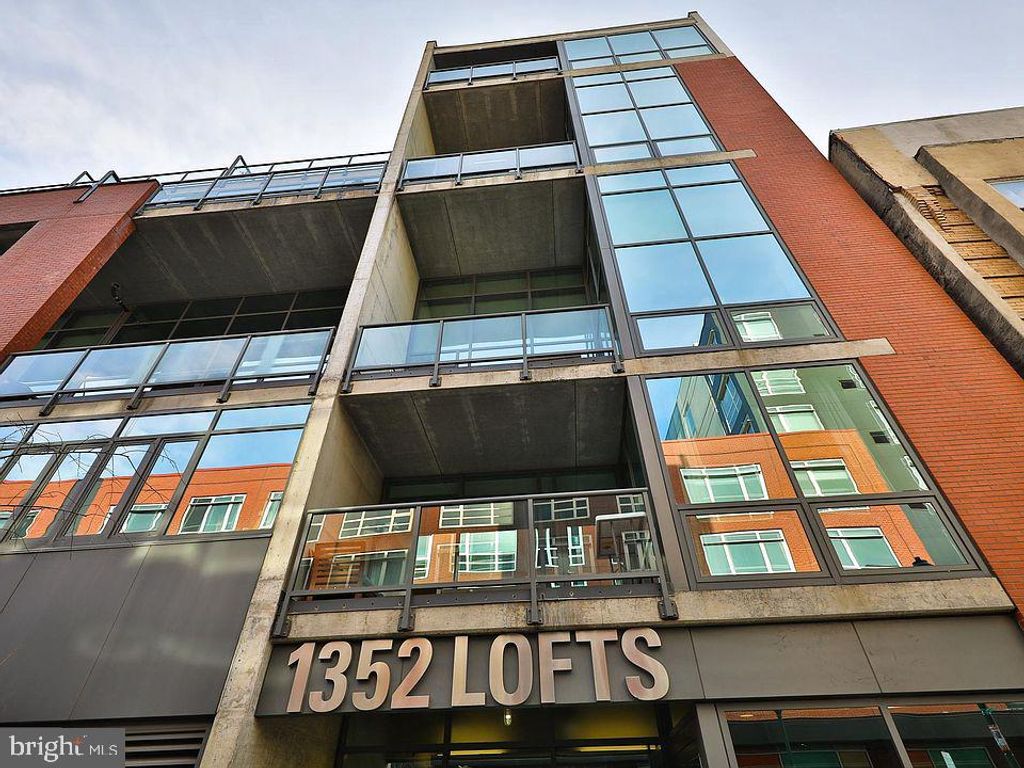 Photo of 1352 South Street #213, PHILADELPHIA, PA 19147 (MLS # PAPH2586988)