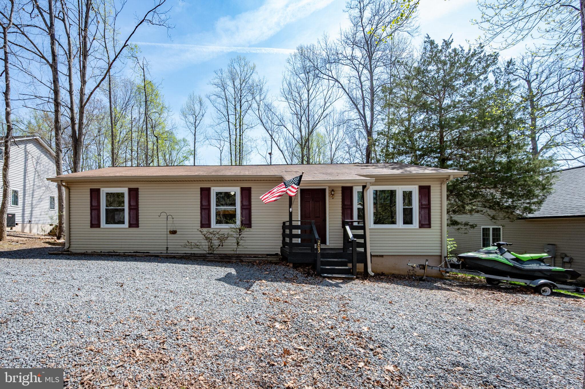 205 MONUMENT ROAD