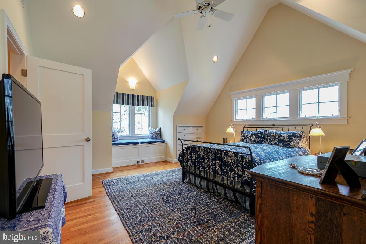 PARKWOOD - Residential