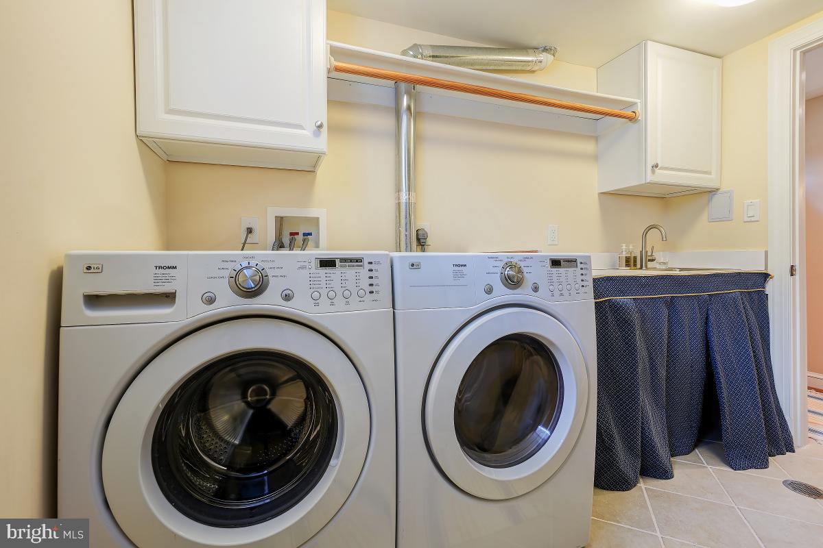 PARKWOOD - Residential