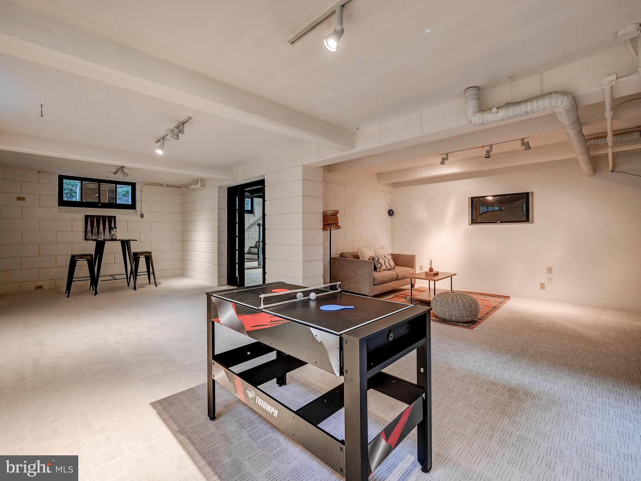 GUILFORD - Residential