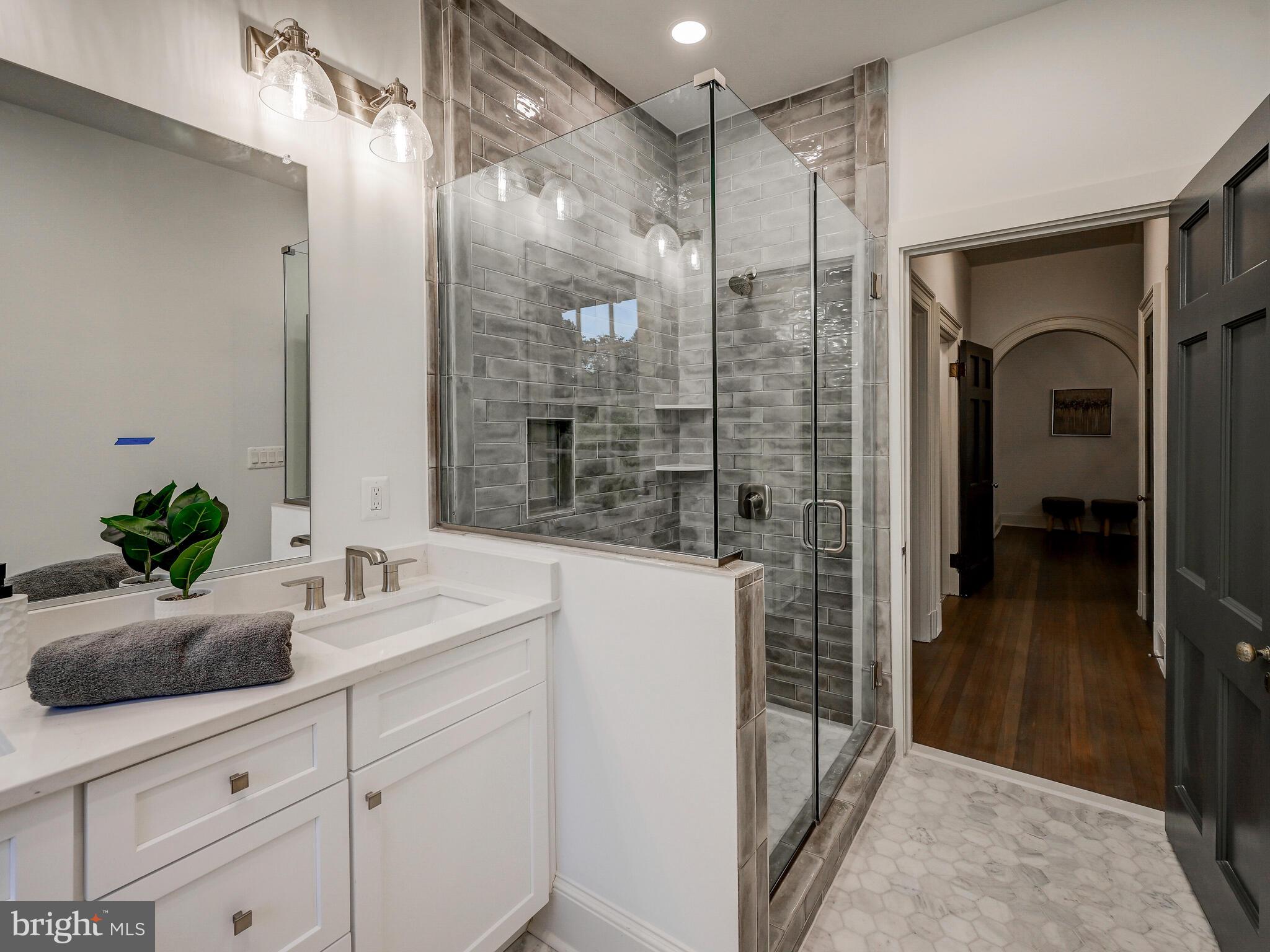 GUILFORD - Residential