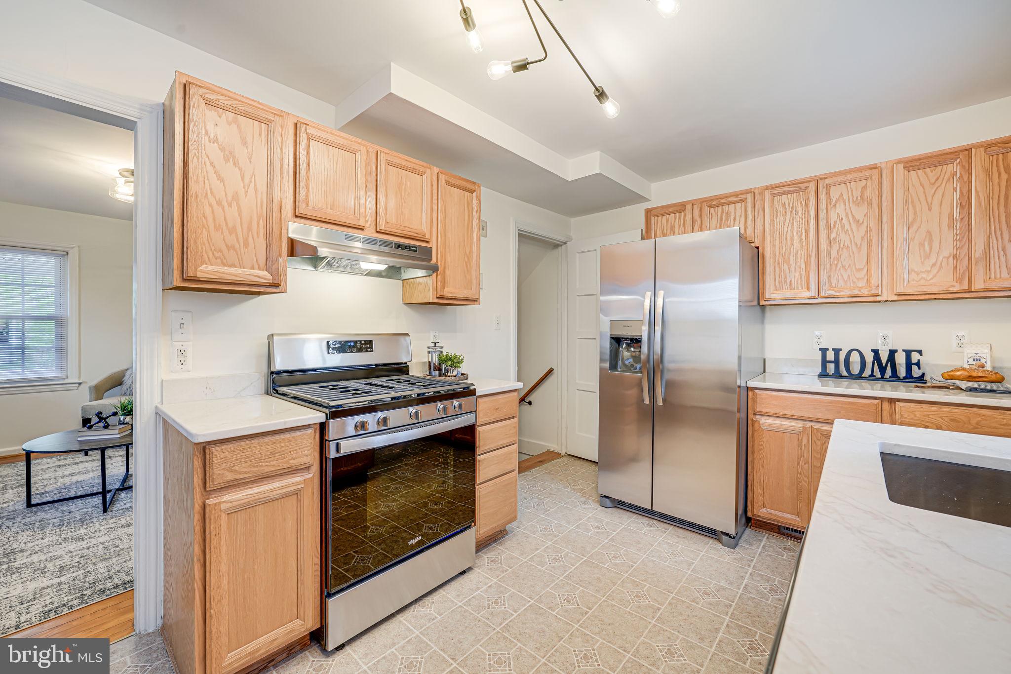 JEFFERSON MANOR - Residential