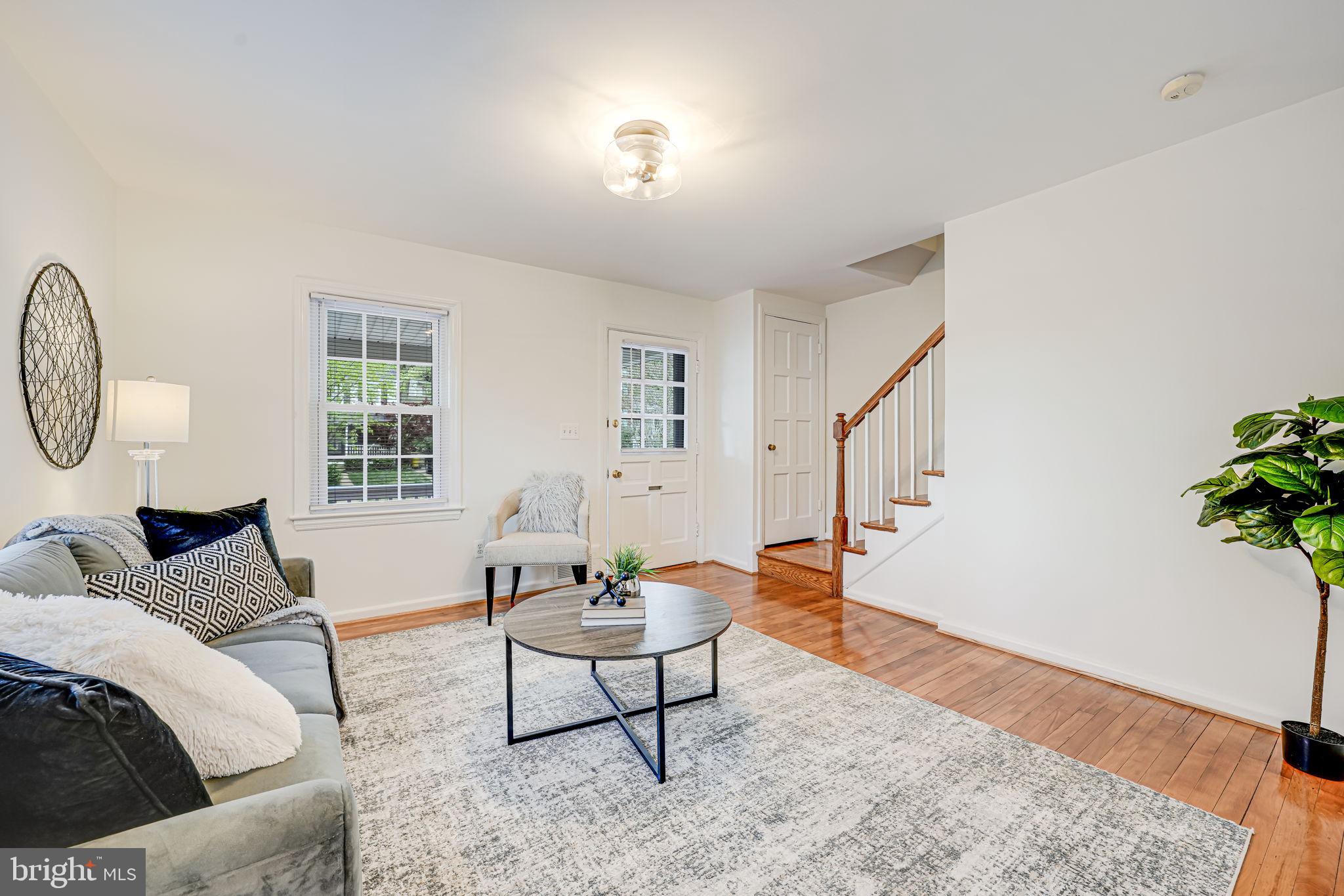 JEFFERSON MANOR - Residential