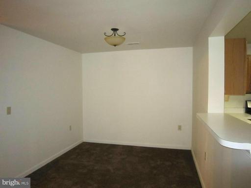 SUMMER HOUSE II - Residential Lease