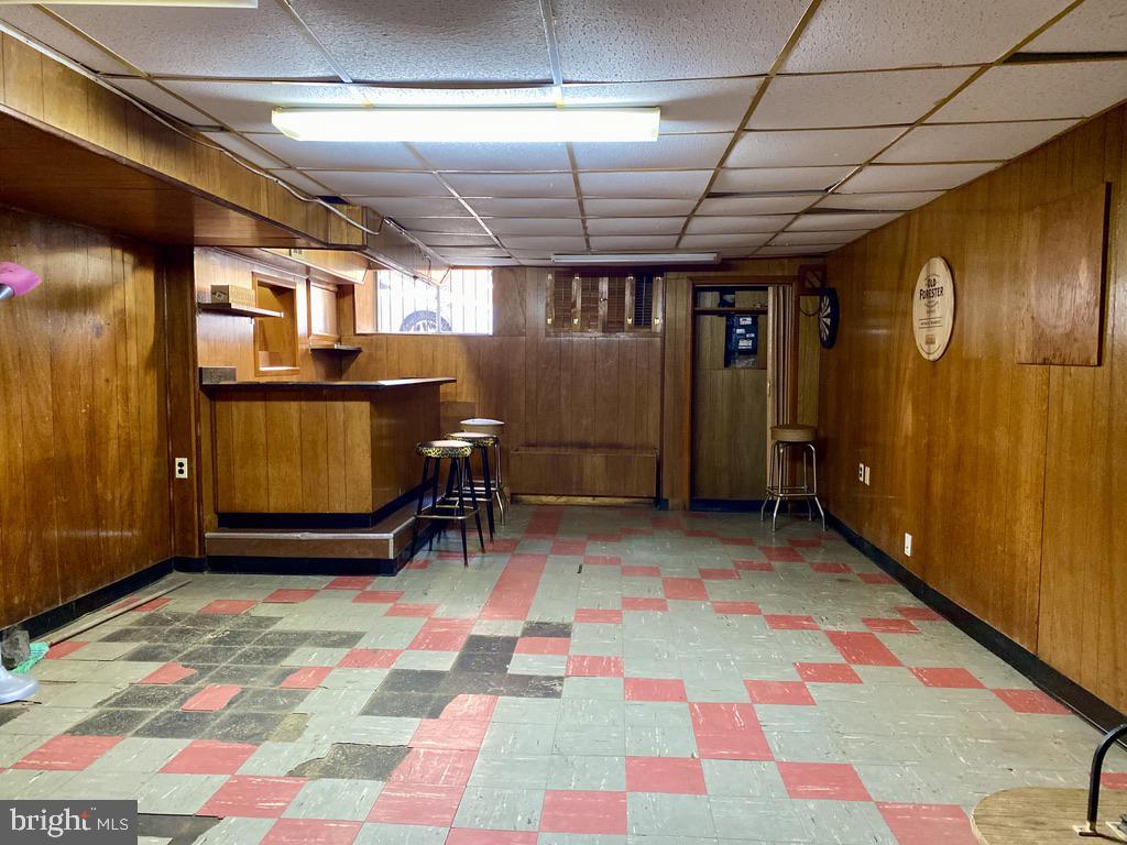 LOWER MOYAMENSING - Residential Lease