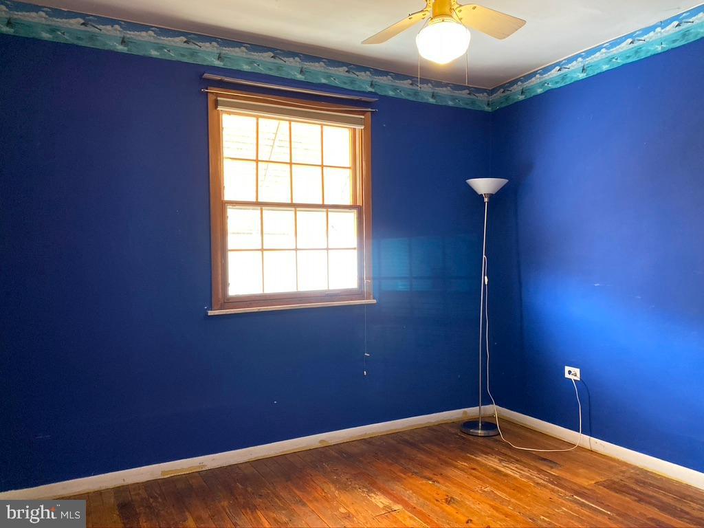 LOWER MOYAMENSING - Residential Lease