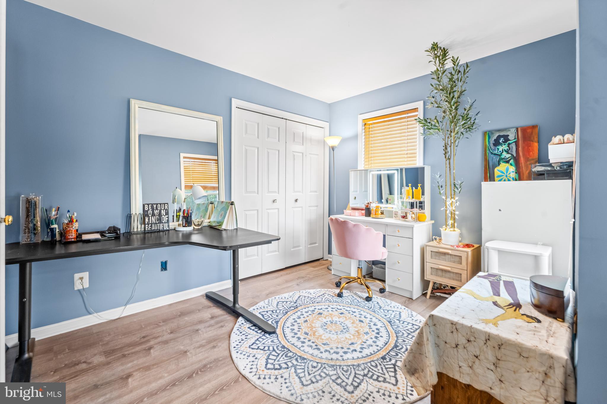 MEADOWGATE - Residential