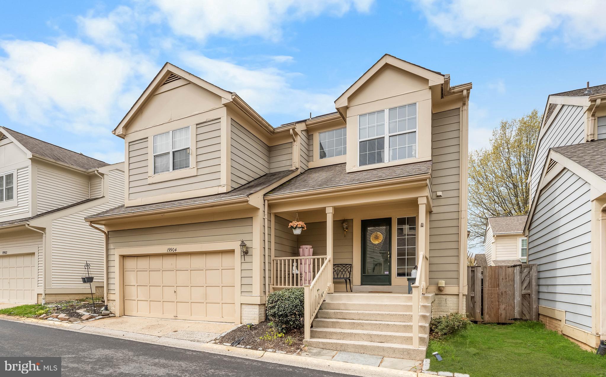 MEADOWGATE - Residential