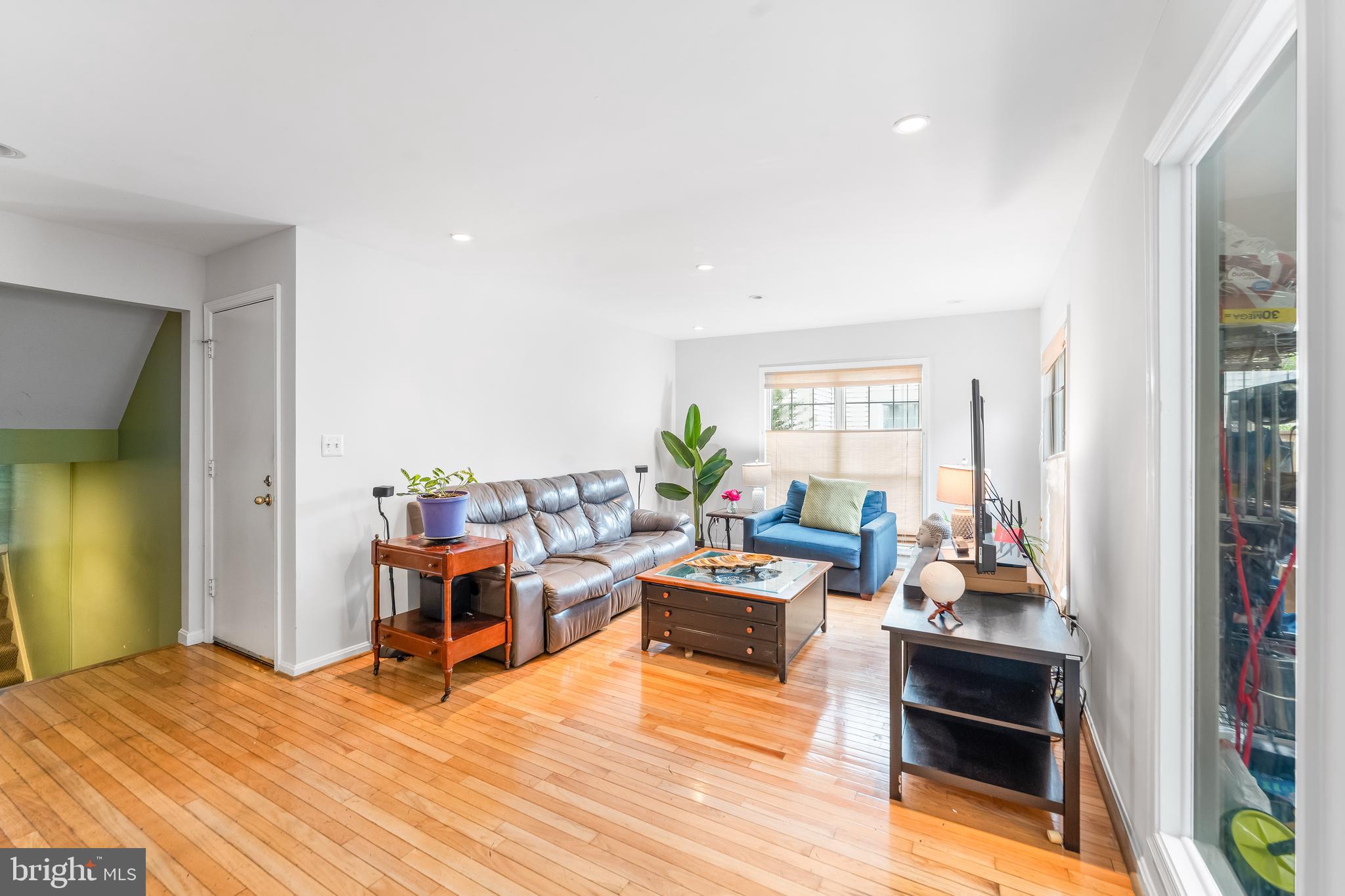 MEADOWGATE - Residential