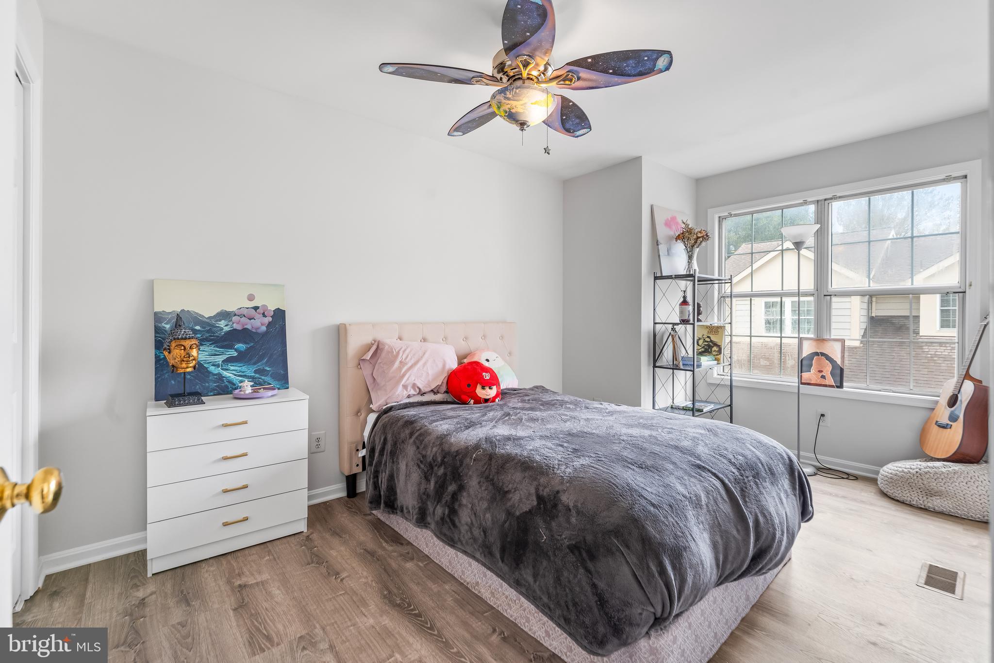 MEADOWGATE - Residential