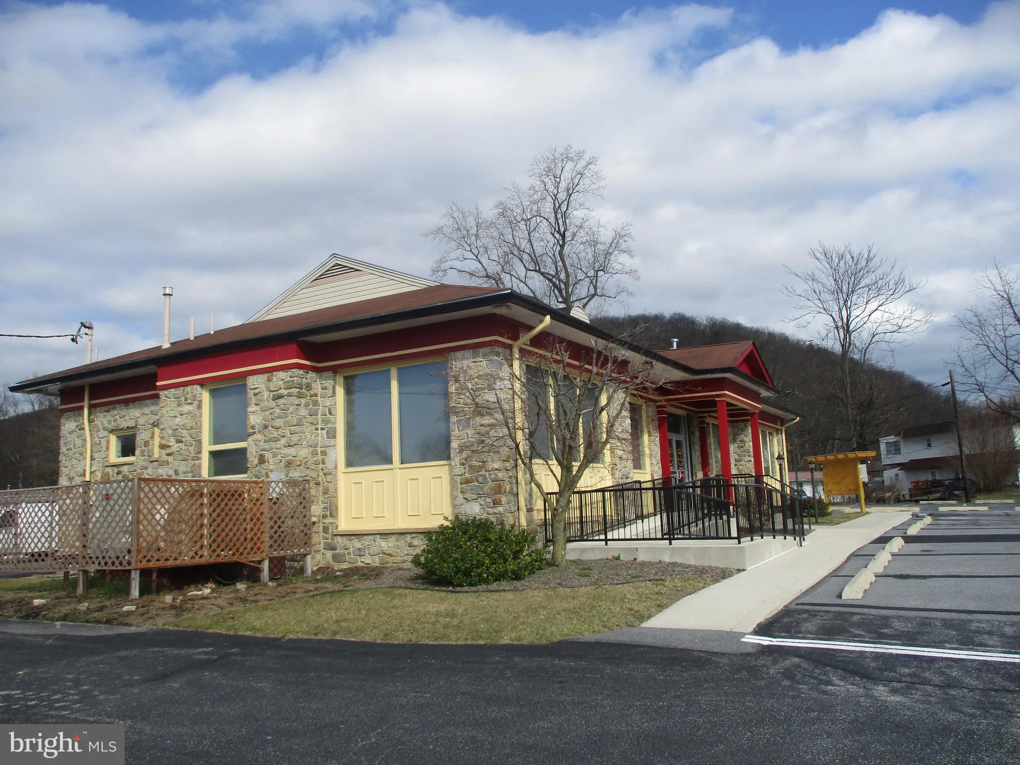 Waynesboro, Pennsylvania 17268, United States, ,Commercial,Active,72302