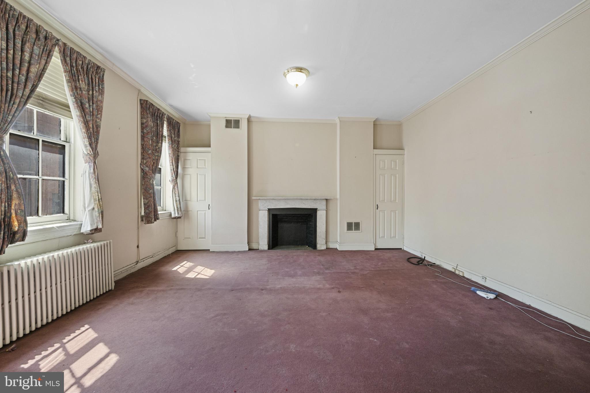 8 E MULBERRY STREET