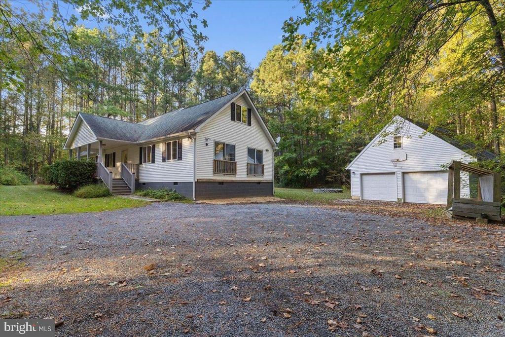 Photo of 44504 Watson Lane, LEONARDTOWN, MD 20650 (MLS # MDSM2027752)