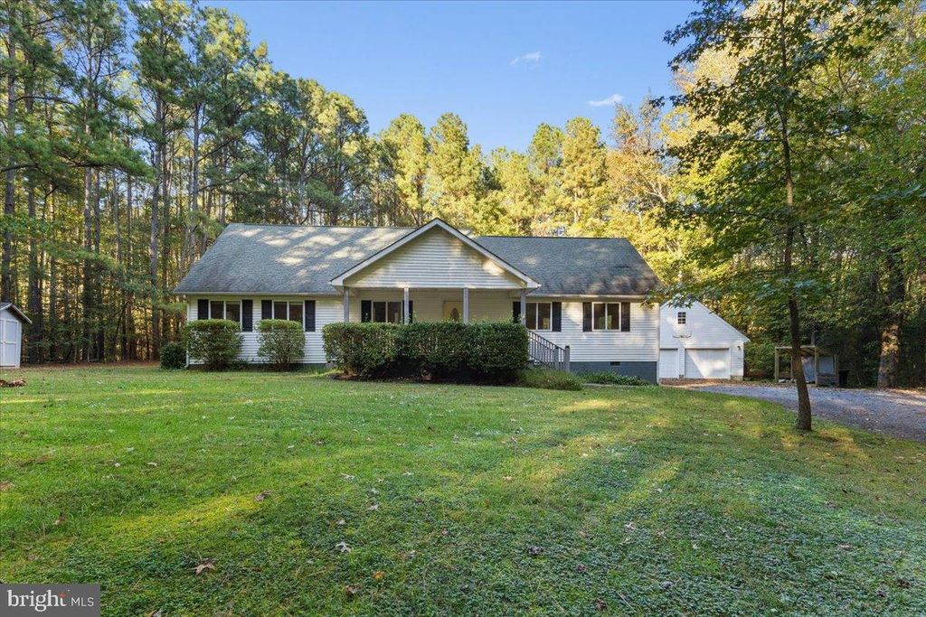 Photo of 44504 Watson Lane, LEONARDTOWN, MD 20650 (MLS # MDSM2027752)