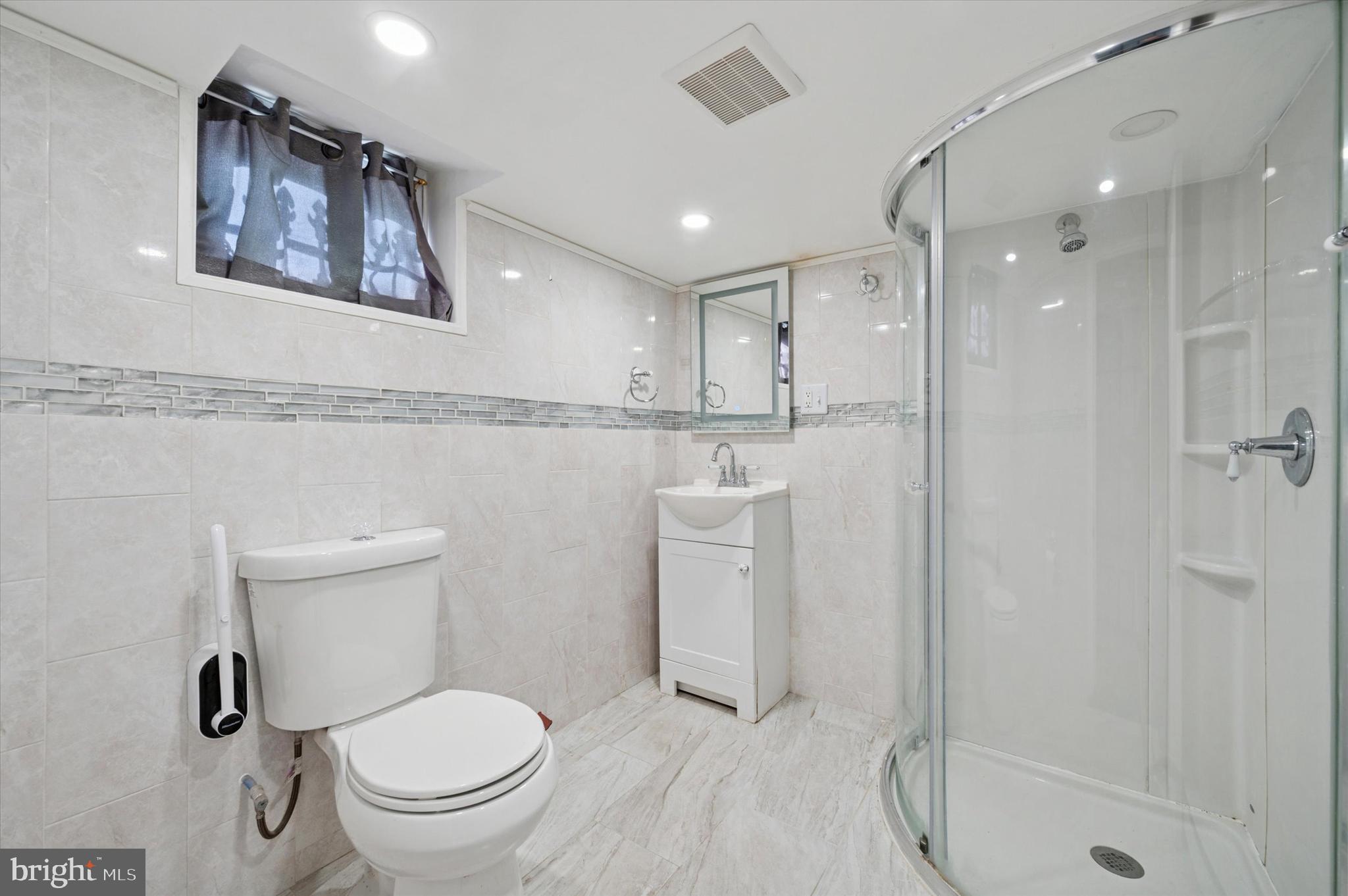 PHILADELPHIA (NORTH) - Residential