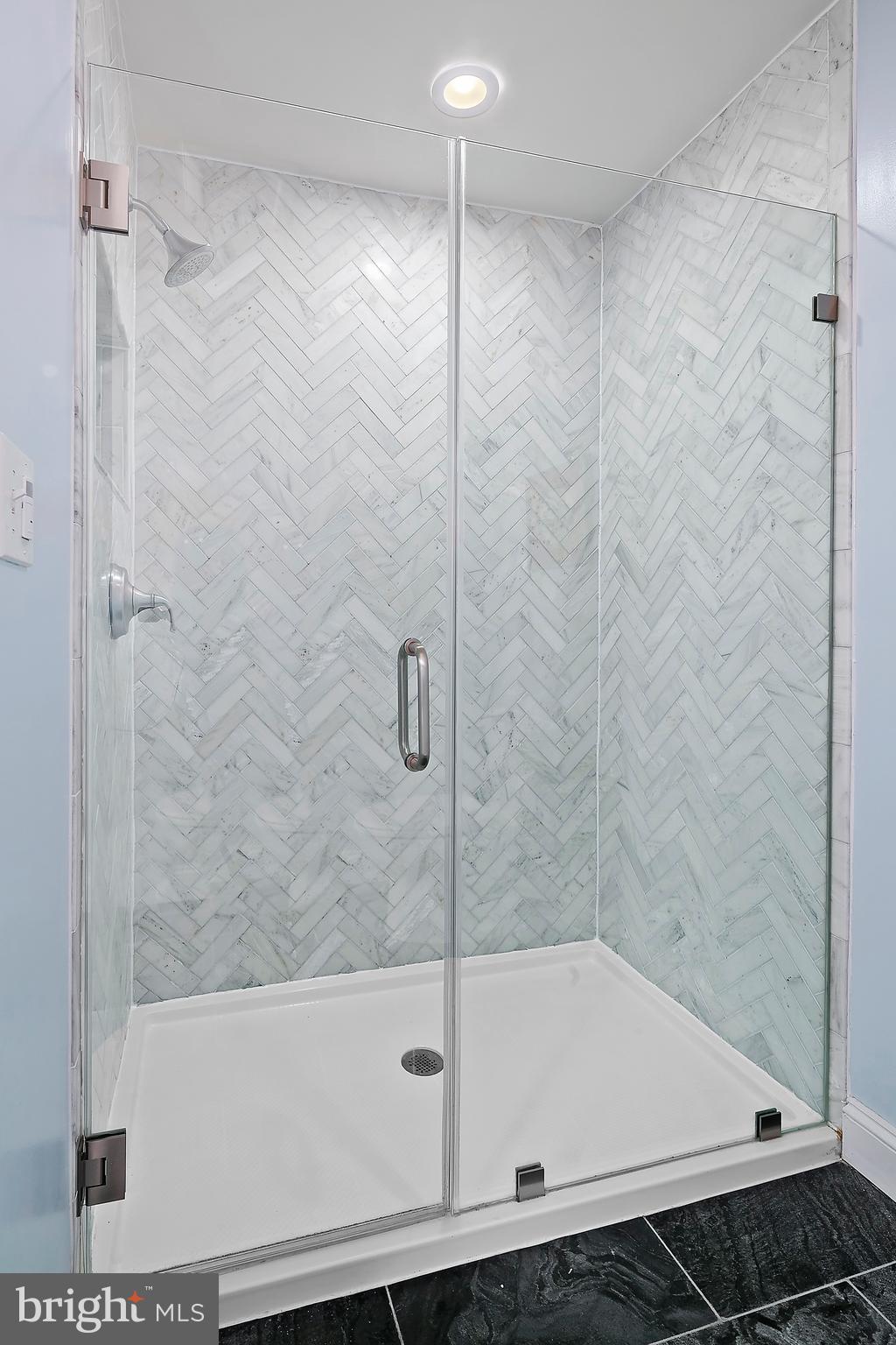 PIMMIT HILLS - Residential