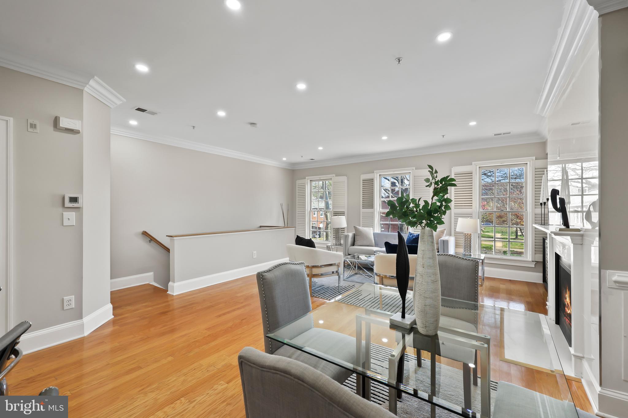 CHATHAM SQUARE - Residential