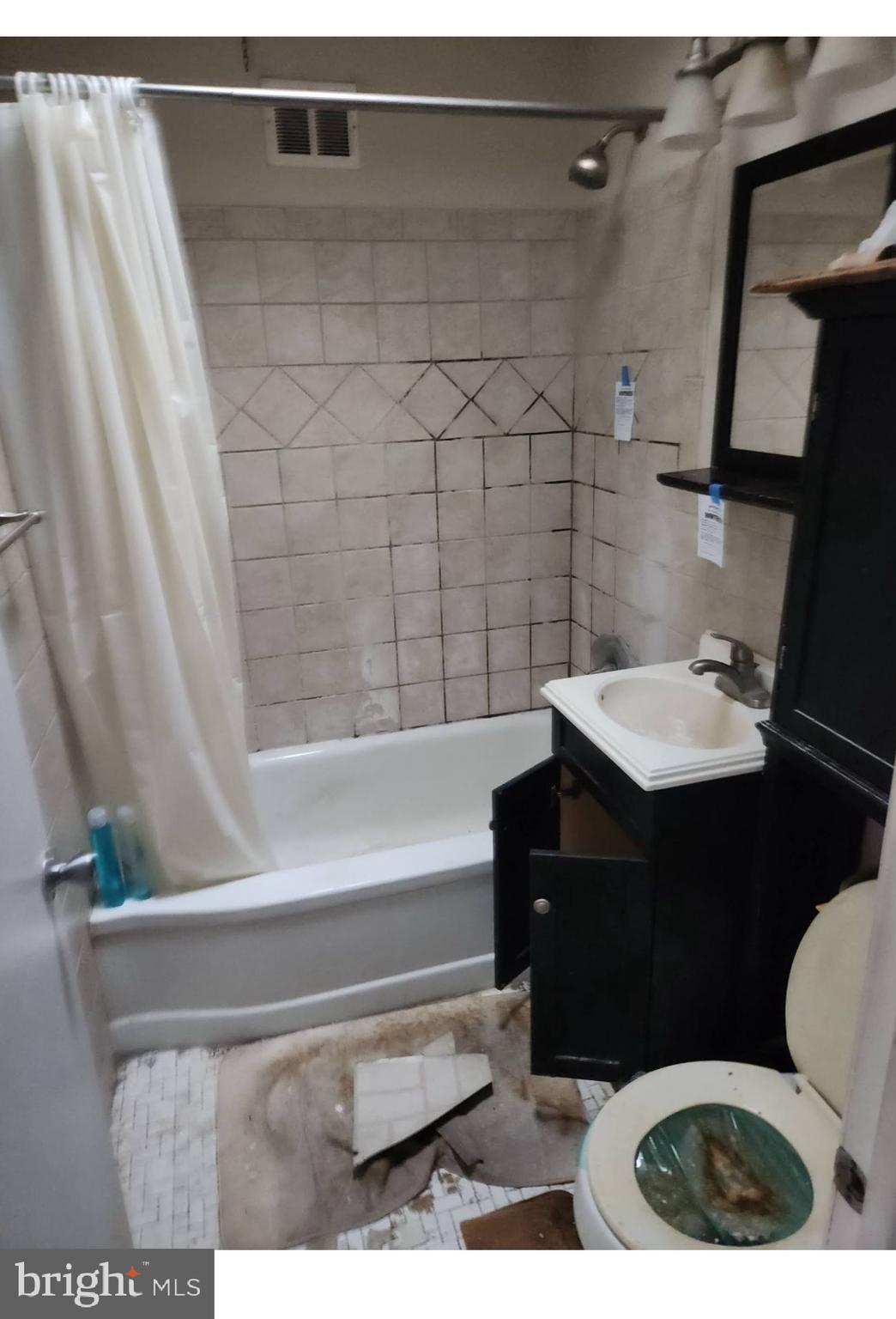 MAYFAIR - Residential