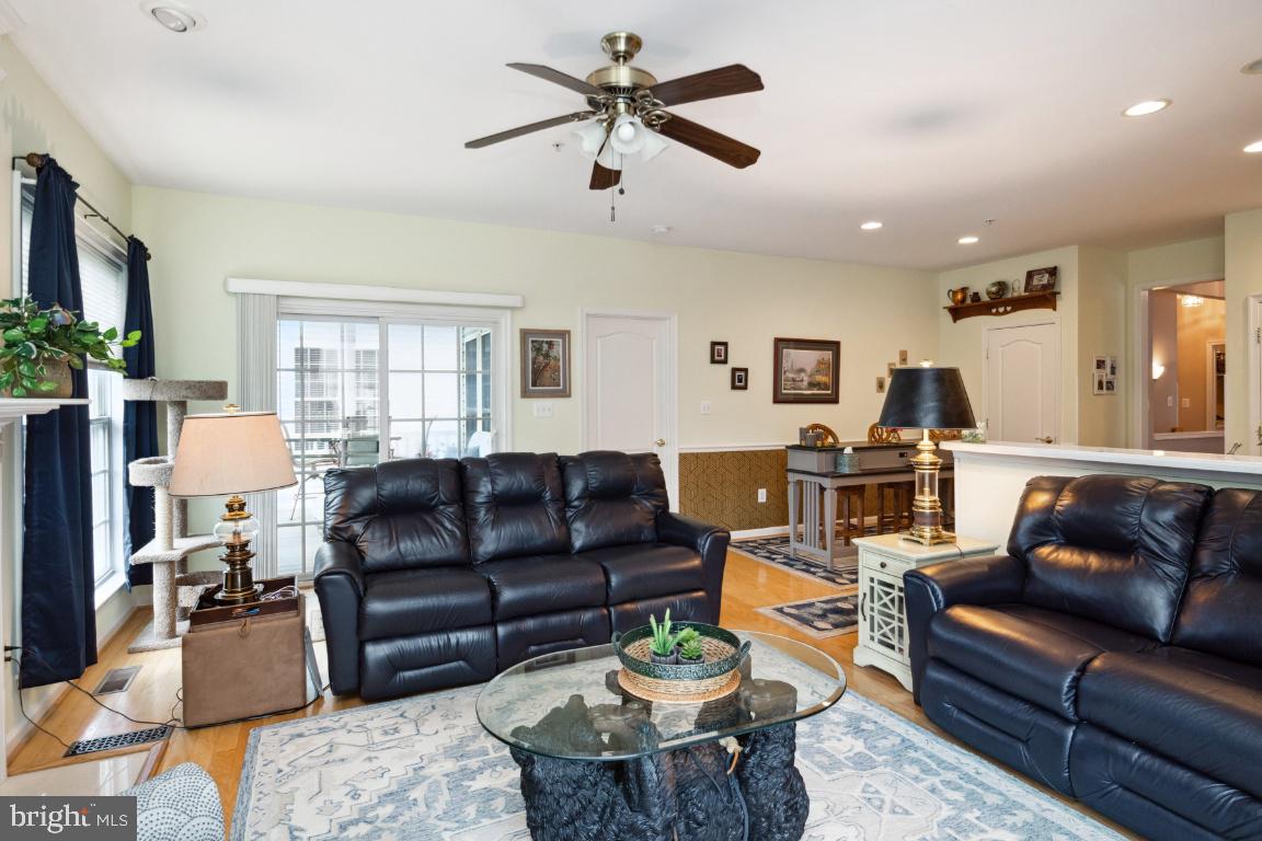 CARROLL VISTA - Residential