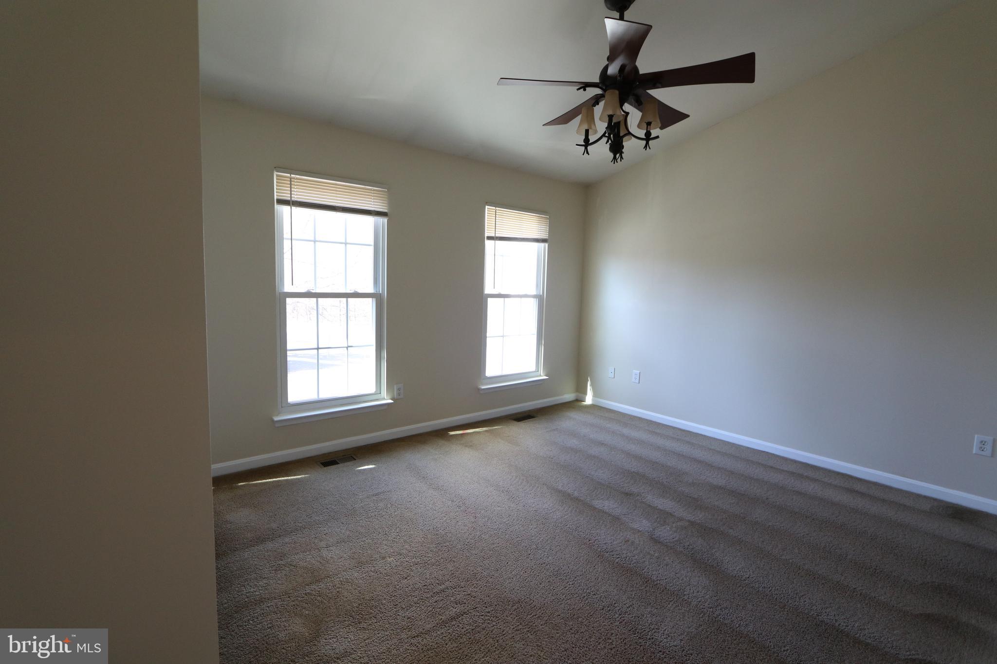 KINGS GRANT - Residential Lease