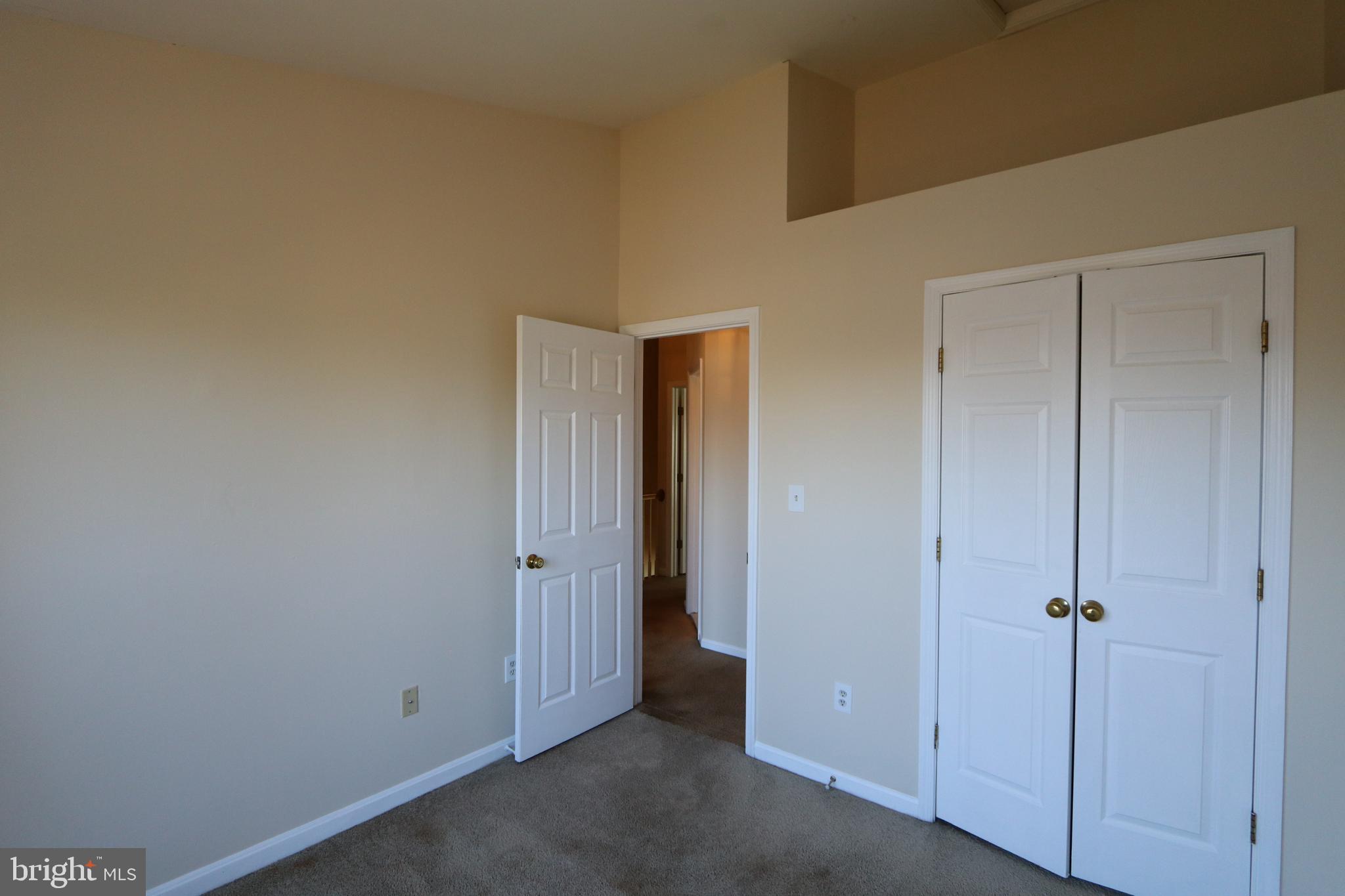 KINGS GRANT - Residential Lease