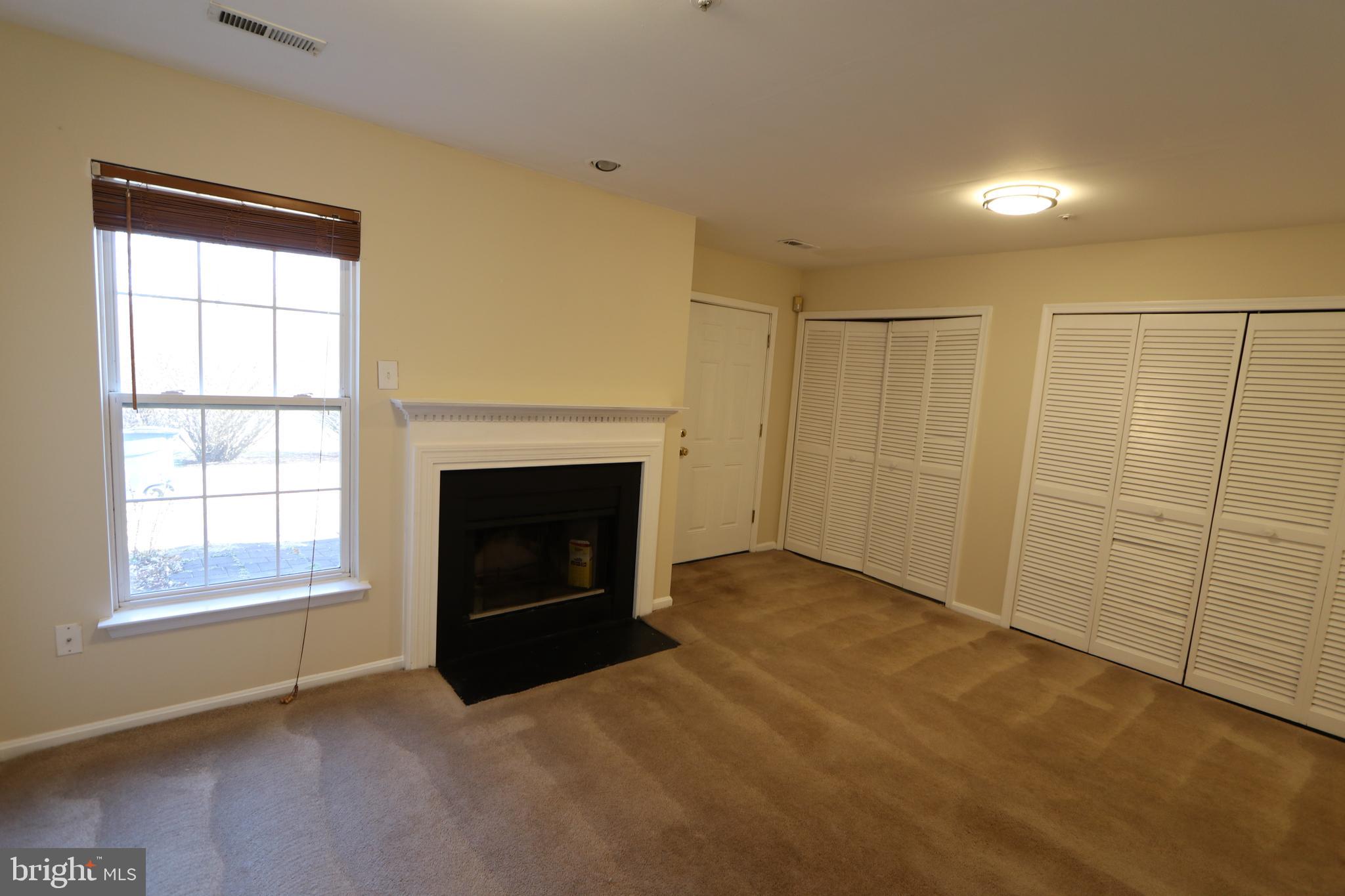 KINGS GRANT - Residential Lease