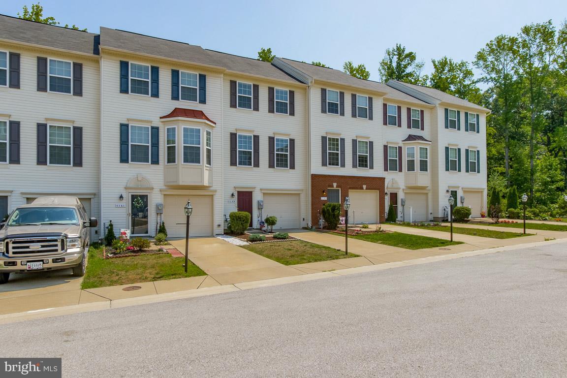 TANYARD SPRINGS - Residential Lease