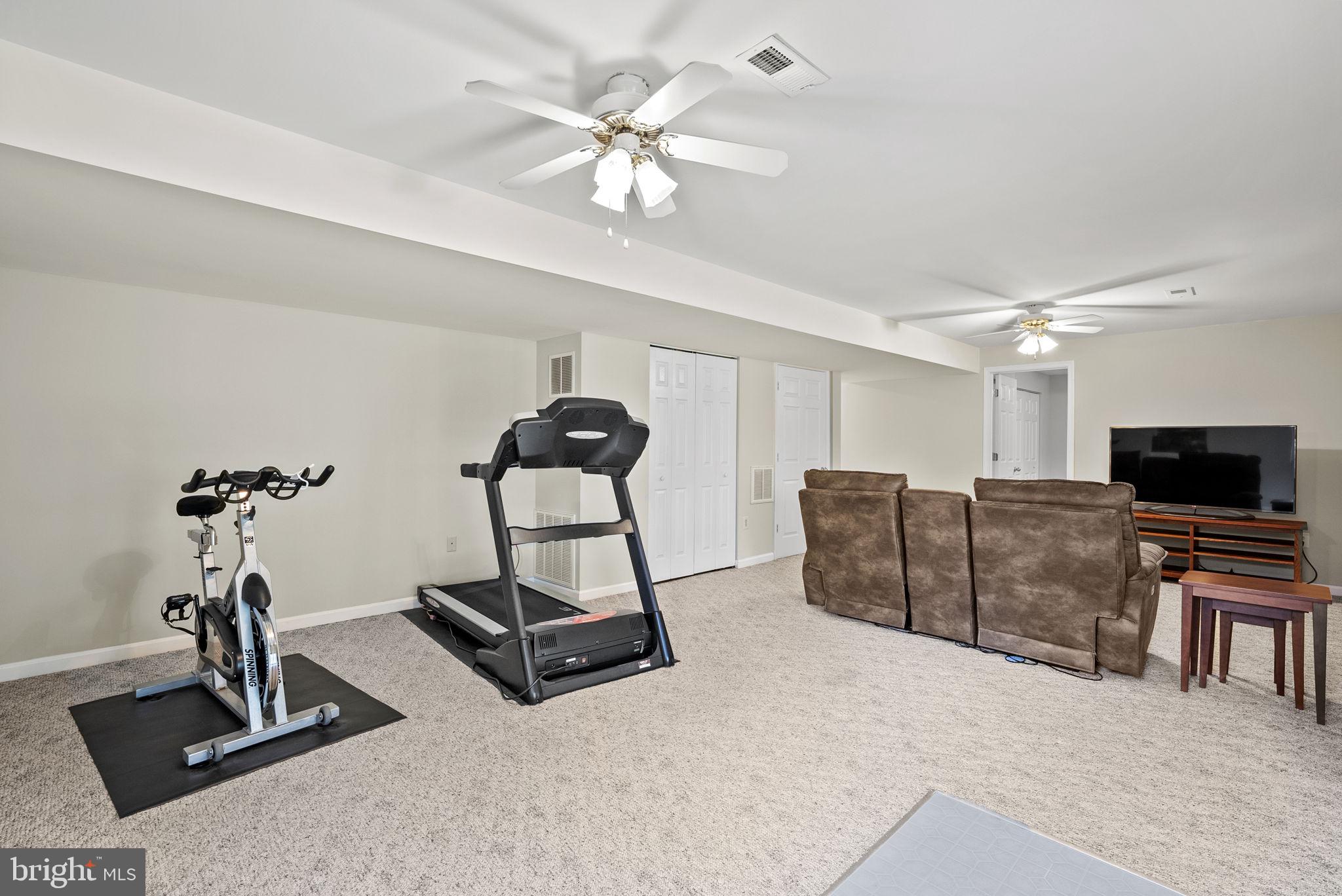 FOXBOROUGH - Residential