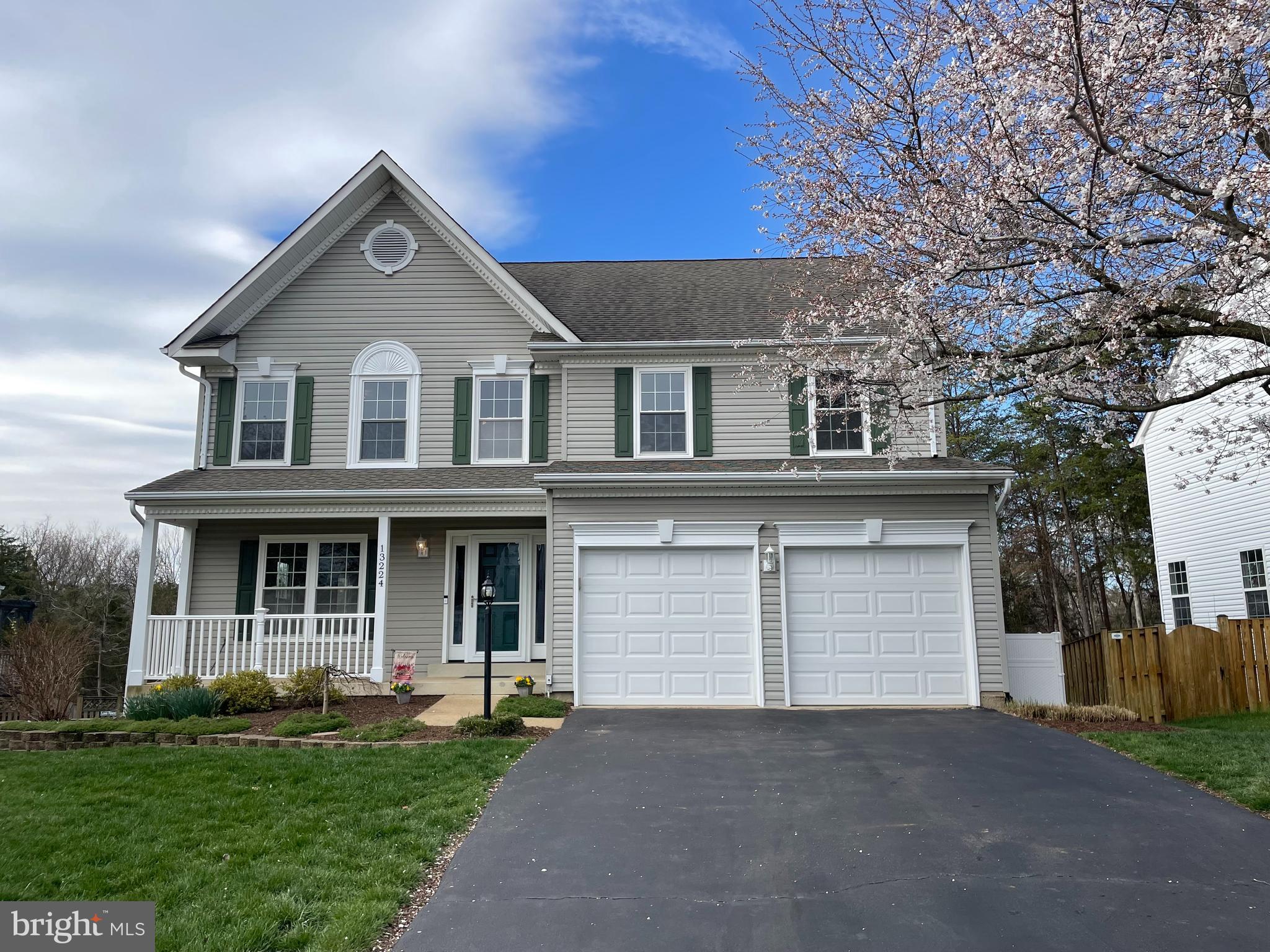 FOXBOROUGH - Residential